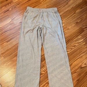 Lululemon Soft Jersey Straight-Leg Mid Rise Pant *short